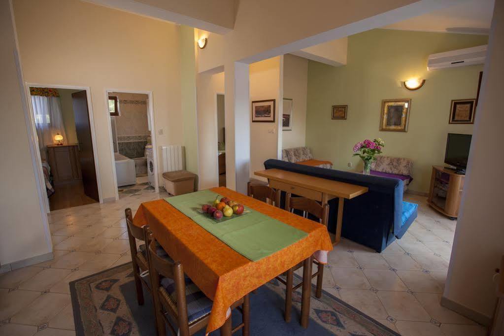 Apartments Villa Ban Rovinj Zewnętrze zdjęcie